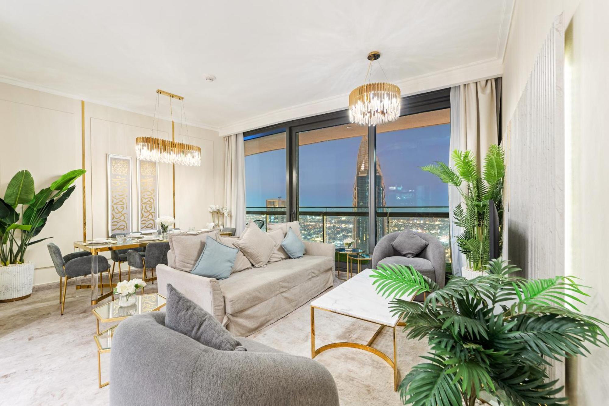 Апартаменти First Class 2br With Full Skyline & Sea View *