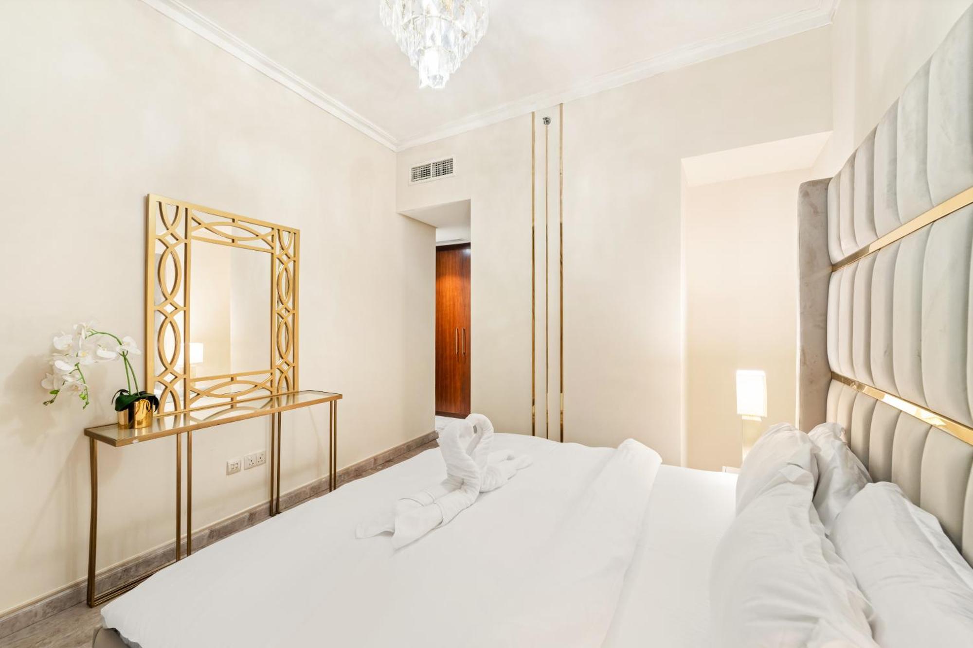 First Class 2br With Full Skyline & Sea View Апартаменти