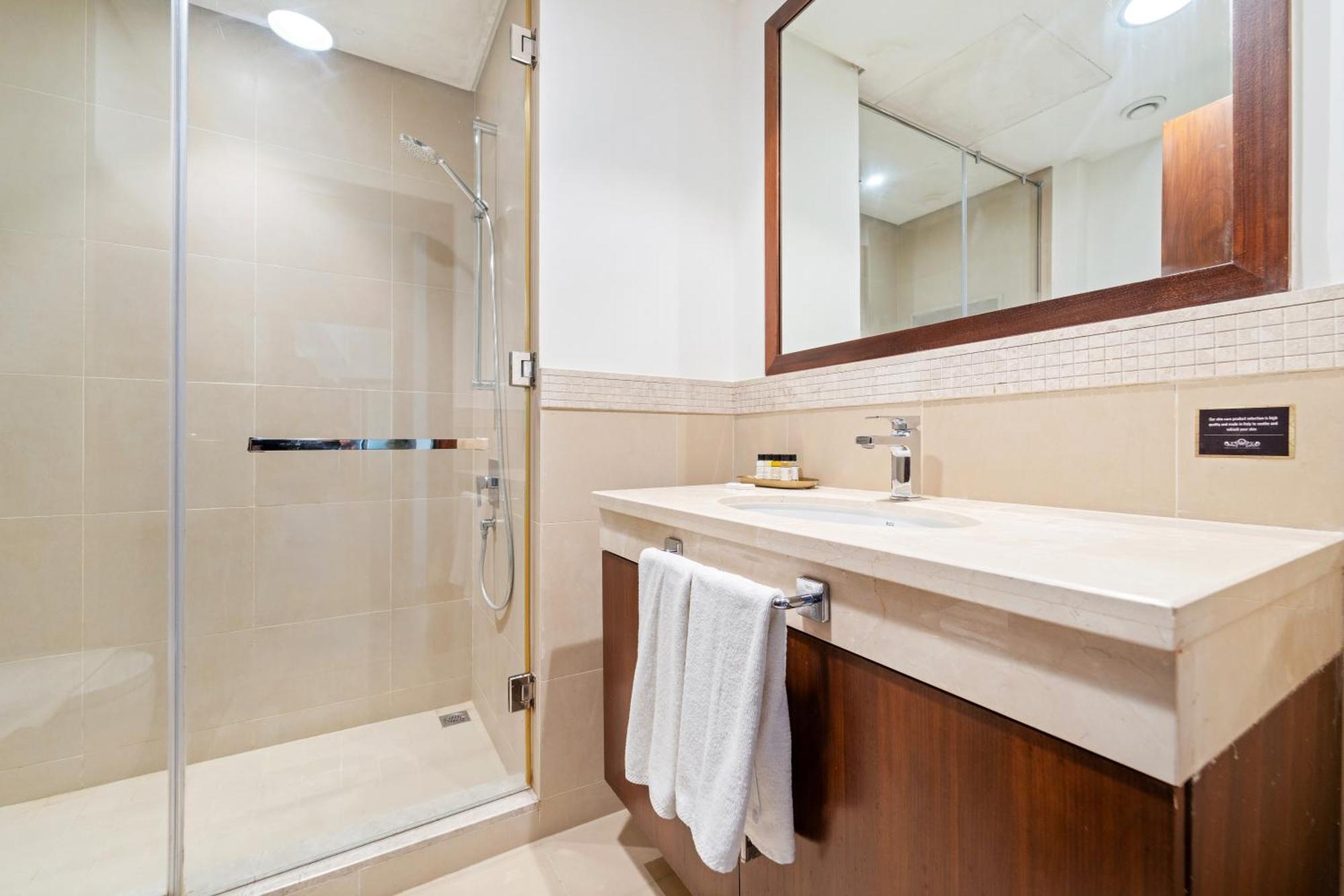 First Class 2br With Full Skyline & Sea View Апартаменти Дубай